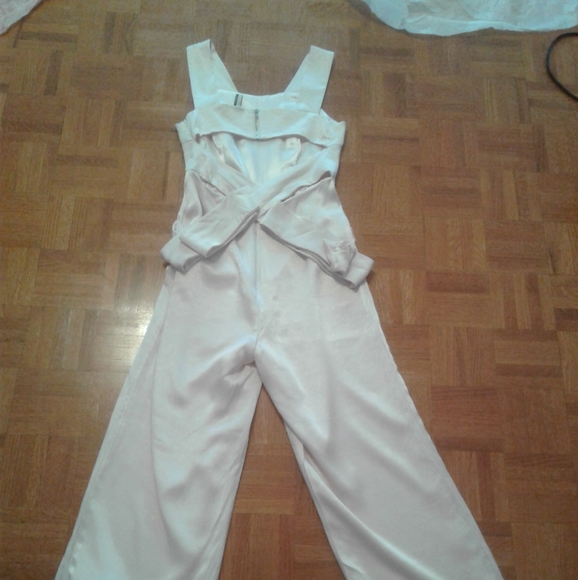 TOPSHOP JUMPSUIT - Picture 3 of 11
